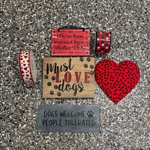 Dog-Themed Decorative Sign Set